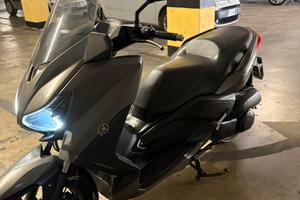 XMAX 250