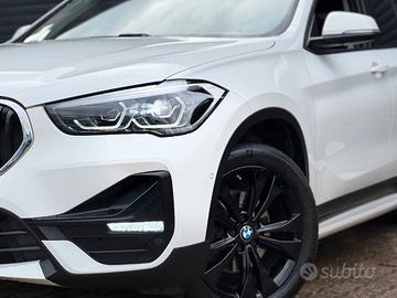 Bmw x1 18 xdrive sport line- full-garanzia-