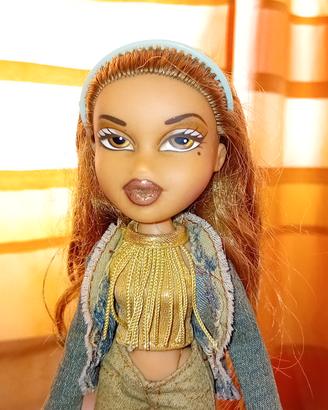 Bambola Bratz Yasmin Funk n Glow MGA