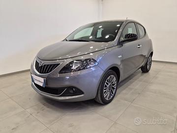 Lancia Ypsilon 1.0 hybrid Silver !! PREZZO REALE !