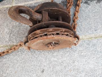 Paranco 500 kg. + catena sollevamento