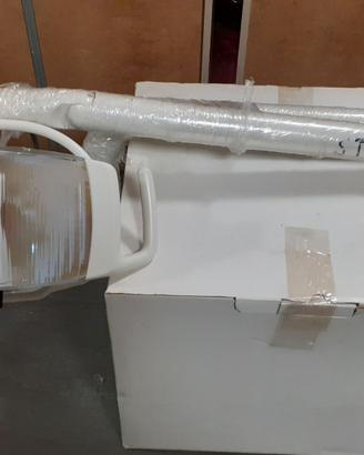 Attrezzi da dentista lampada alogena Faro