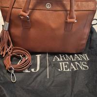 Borsa Armani