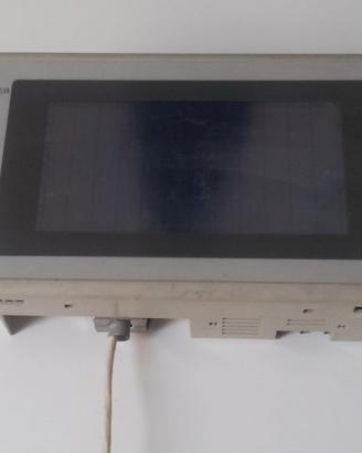 Touch screen Omron NT 20S- ST121-EV3 (PLC)