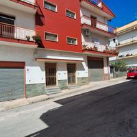 Immobile ad uso garage