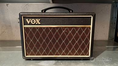 Amplificatore combinato Vox V9106 Pathfinder 10