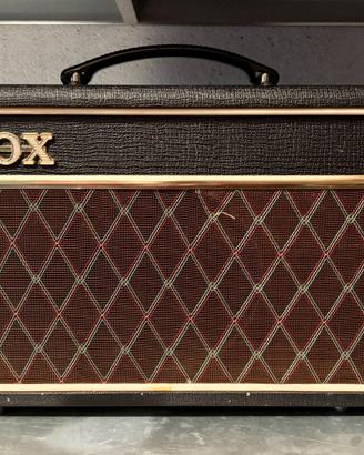 Amplificatore combinato Vox V9106 Pathfinder 10