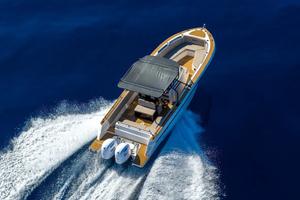 920 Center Consolle package Selva Sei Whale 2 x200