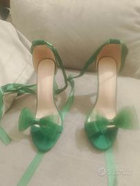 scarpe alte verdi eleganti