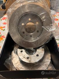 Set freni per Mercedes Sprinter 318 319 3000 v6