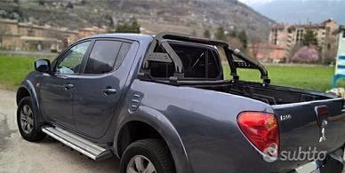 Mitsubishi L200 2005>2015 Roll Bar Nero con stop