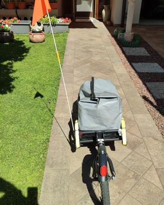 Rimorchio per biciclette 