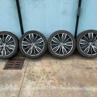 4 cerchi con gomme 235 40 18 + 255 35 18