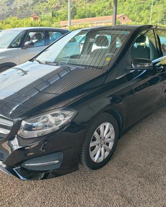 Mercedes-benz B 180 d Premium