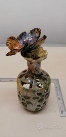 Ceramica artistica portacandeline con farfalla