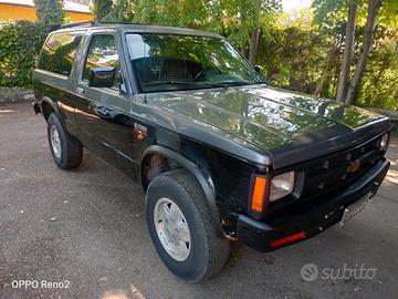 CHEVROLET BLAZER S 10