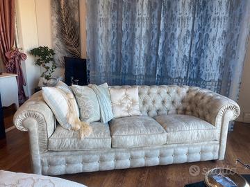 Divano Chester artigianale - Eleganza senza tempo