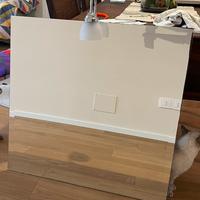 Specchio da bagno con luce integrata 80x80cm