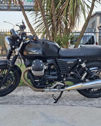 Moto Guzzi V7 II