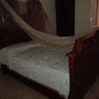 letto matrimoniale antico