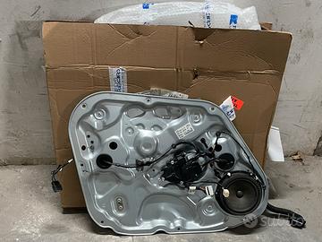 Pannelli anteriori dx e sx completi della Hyundai