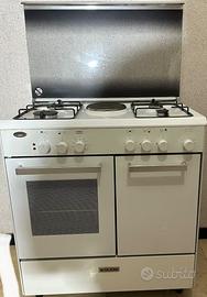 Cucina 4 fuochi, piastra e forno GLEM