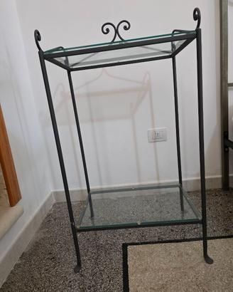 comodini in ferro battuto e vetro  perfetti