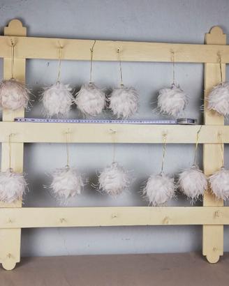 12 palline di Natale, di piume bianche