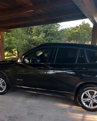 bmw X1. 1.8 