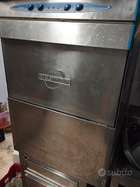 lavastoviglie professionale