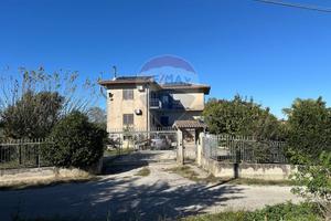 Casa Indipendente - Fragneto Monforte