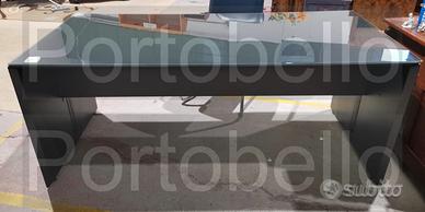 Codice: 268030 SCRIVANIA DIREZIONALE COLORE NERO