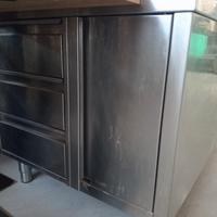 tavolo con cassettiera 80 x 70