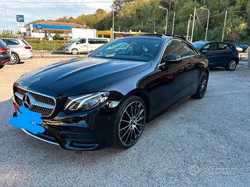 Mercedes coupé, classeE,220 4matic ,