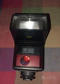 Flash marca Soligor