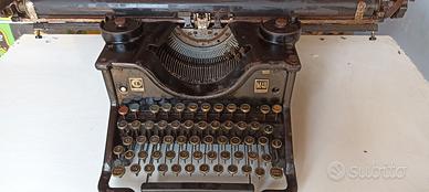 macchina da scrivere epoca