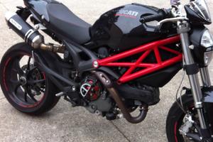Ducati Monster 1100