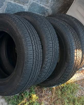 gomme 205/70 r 15