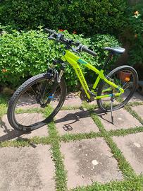 Mountain Bike Rockrider ST 100