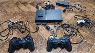 Playstation 2 + 2 Joistick.