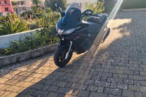 aprilia srv 850