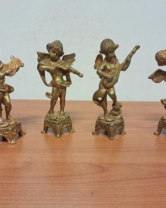 4 putti musicali 