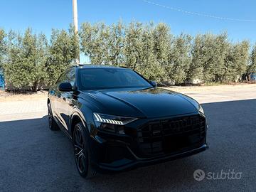 Audi Q8 50 Tdi TOTAL BLACK full full