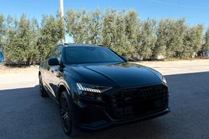 Audi Q8 50 Tdi TOTAL BLACK full full