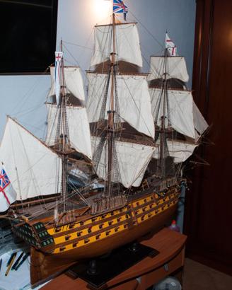 modellino nave Victory