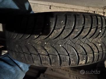 4 gomme invernali con cerchi 