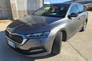 SKODA Octavia 2.0 TDI EVO Wagon PREZZO REALE Exe
