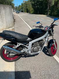 Hyosung Motors 125 cc