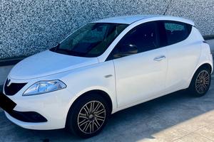 Lancia Ypsilon 1.2 69 CV Gold S&S  5 porte