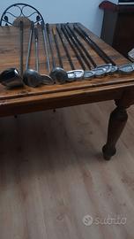 Set. di n.12 ferri da golf - tipologie diverse